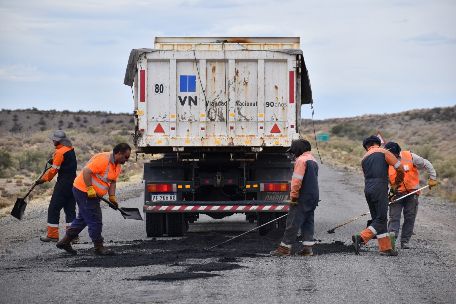 Vialidad Nacional realiza tareas de conservación en la Ruta 25 entre ...