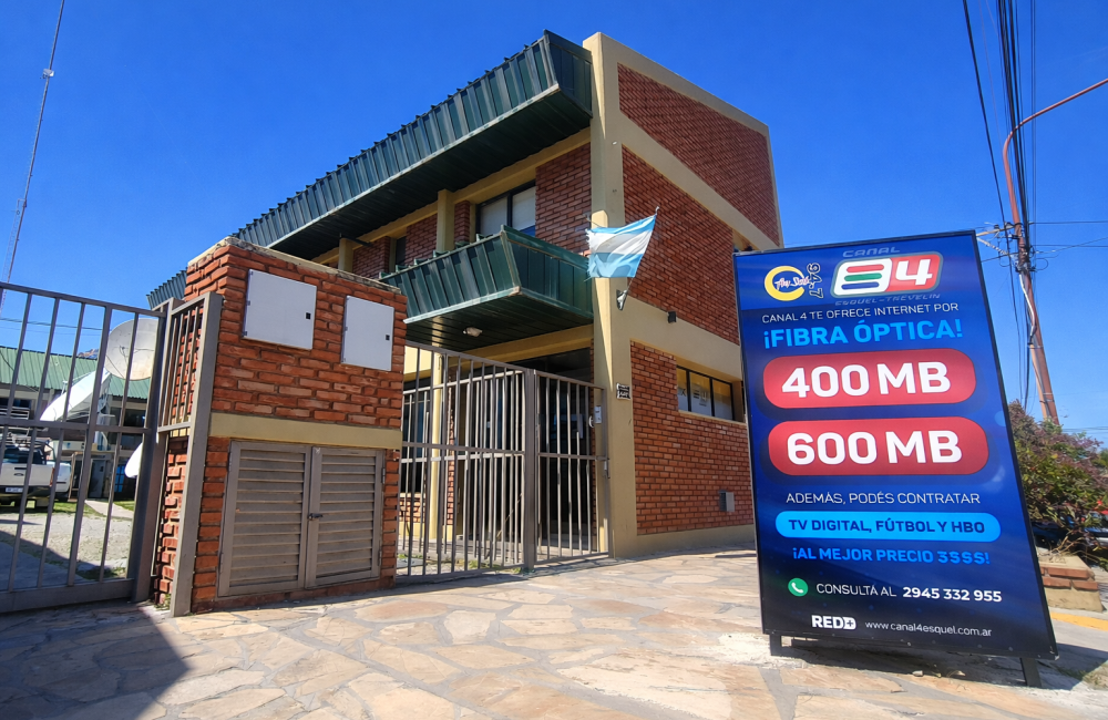 Canal 4 FM Sol oficinas Esquel