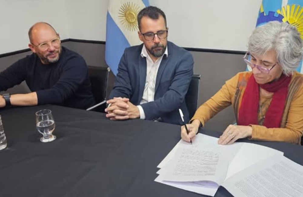 Captura de pantalla 2025-11-01 201056