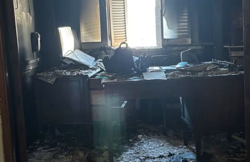 Incendio en el despacho de la Senadora Andrea Cristina