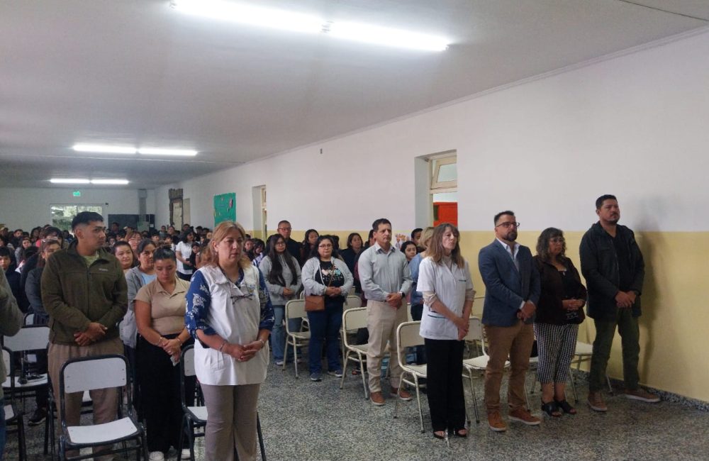 acto escuela 54