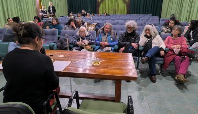 adultos mayores trevelin 7