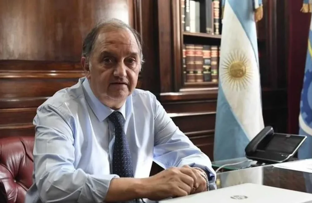 carlos linares 1