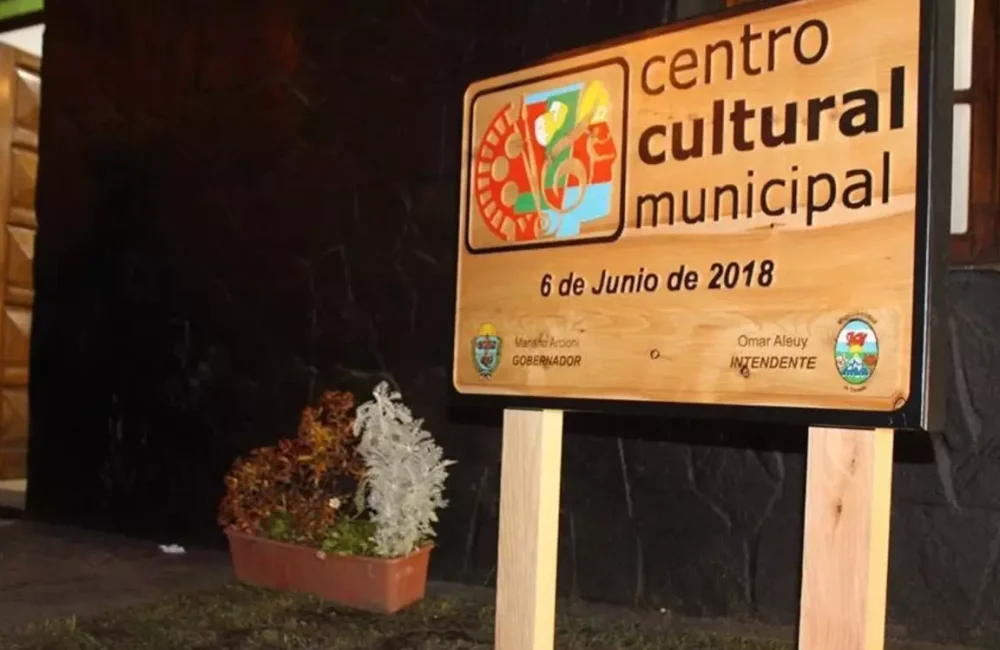 centro cultural trevelin 1 de junio