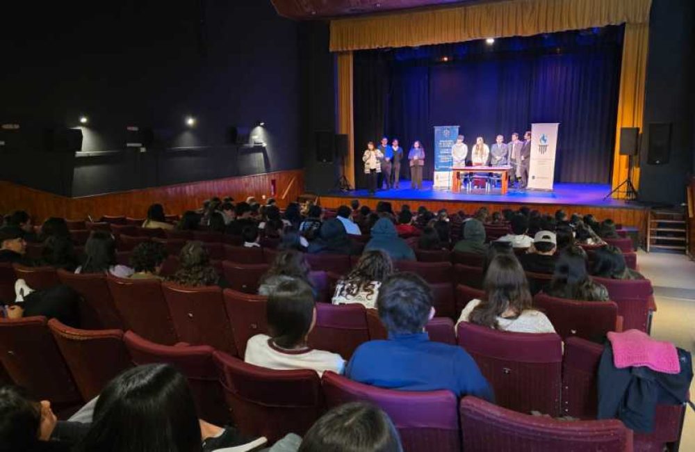 charla fiscales secundarios