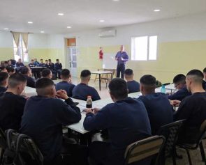 charla fiscalia a futuros policias
