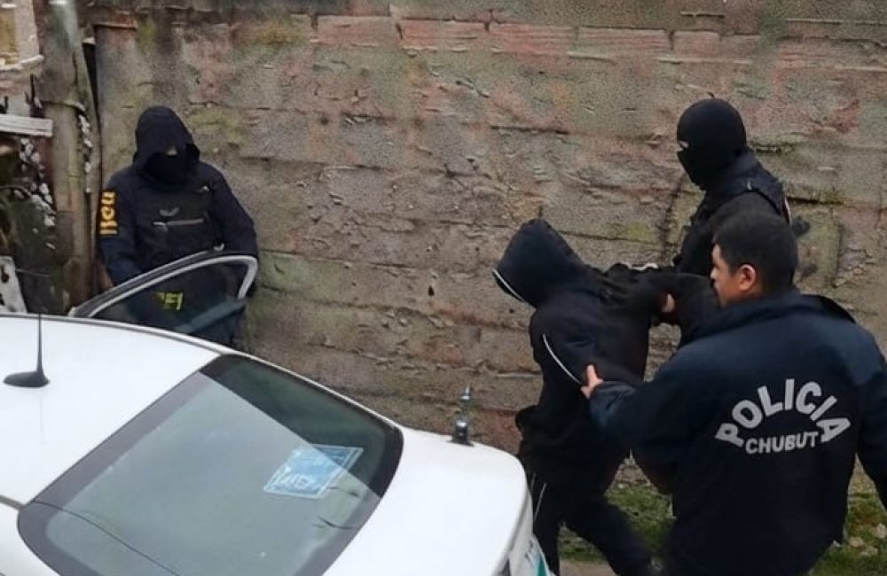 detenido trevelin