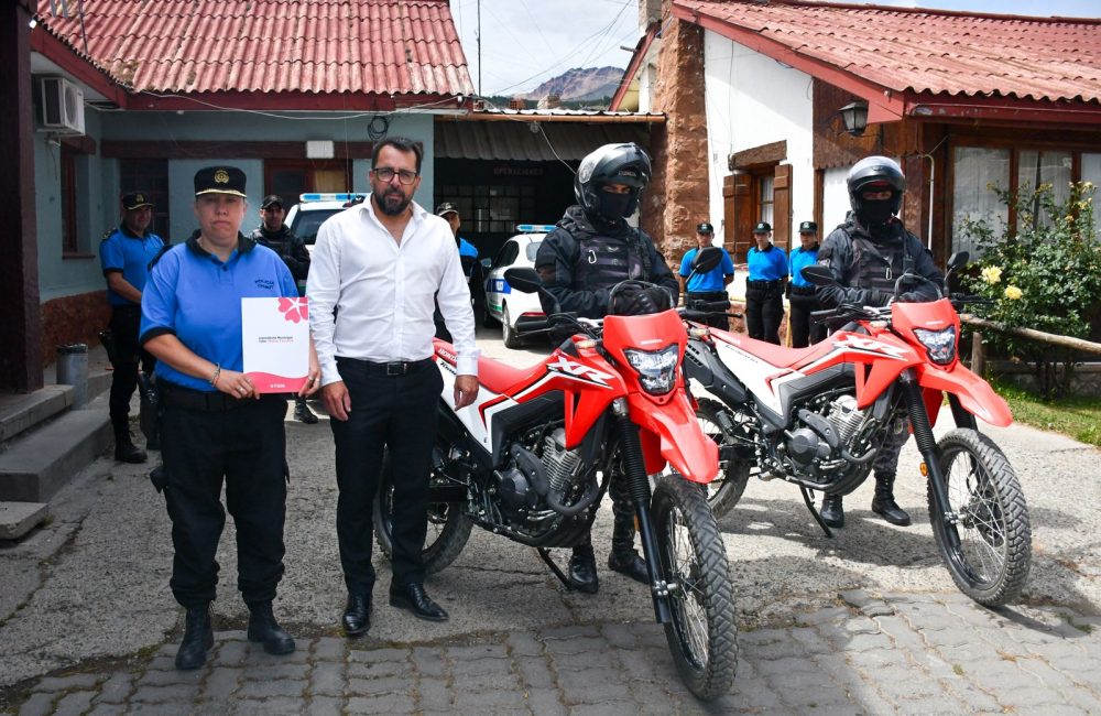 el muncipio entrego motos