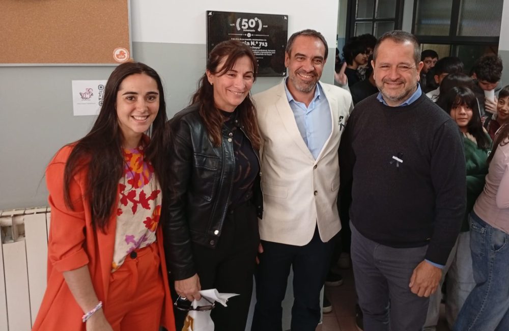 esc 713 aniversario