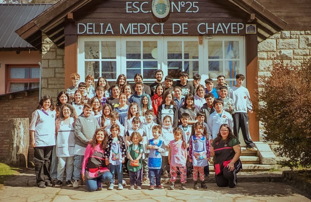 escuela 25 pnla