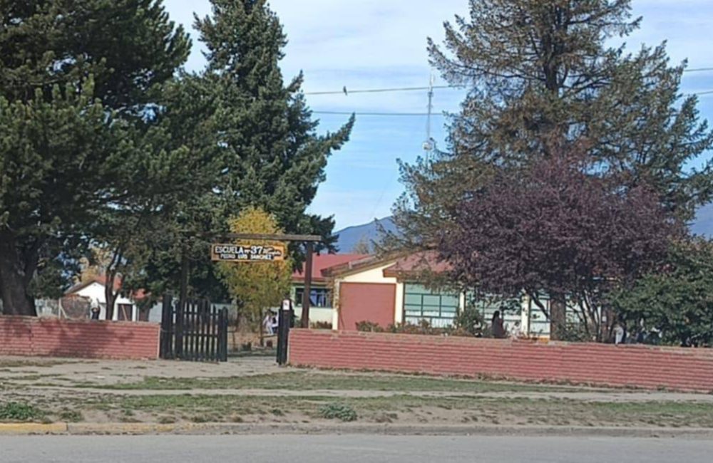 escuela numero 37 trvelin