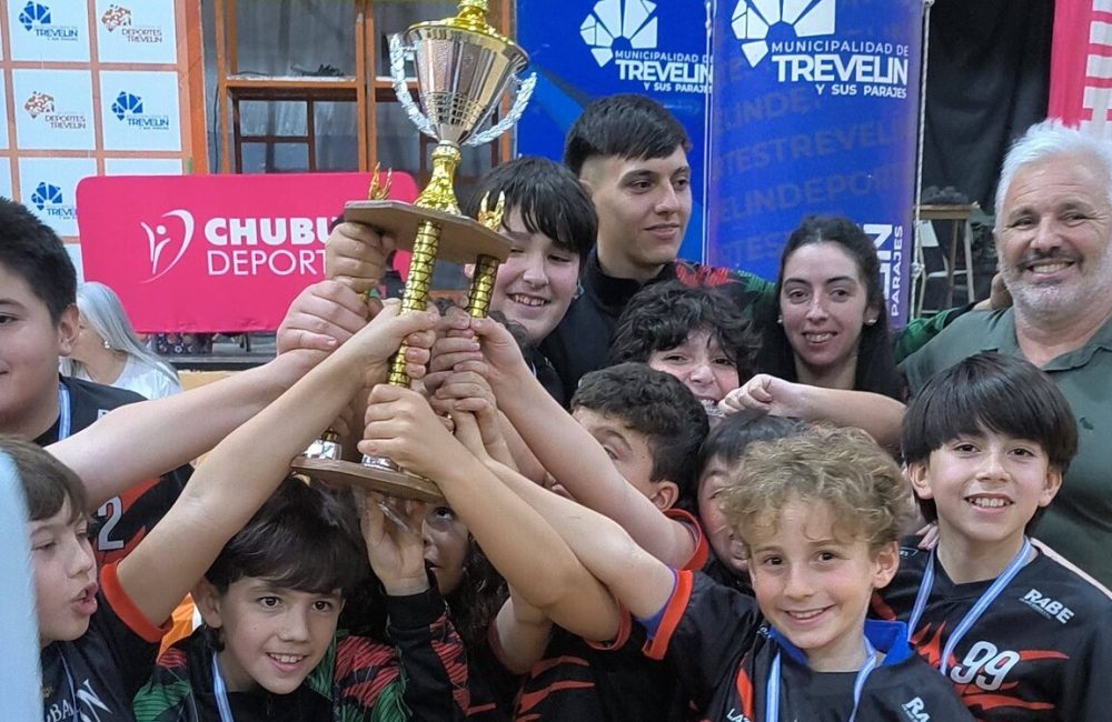 hand trevelin 1