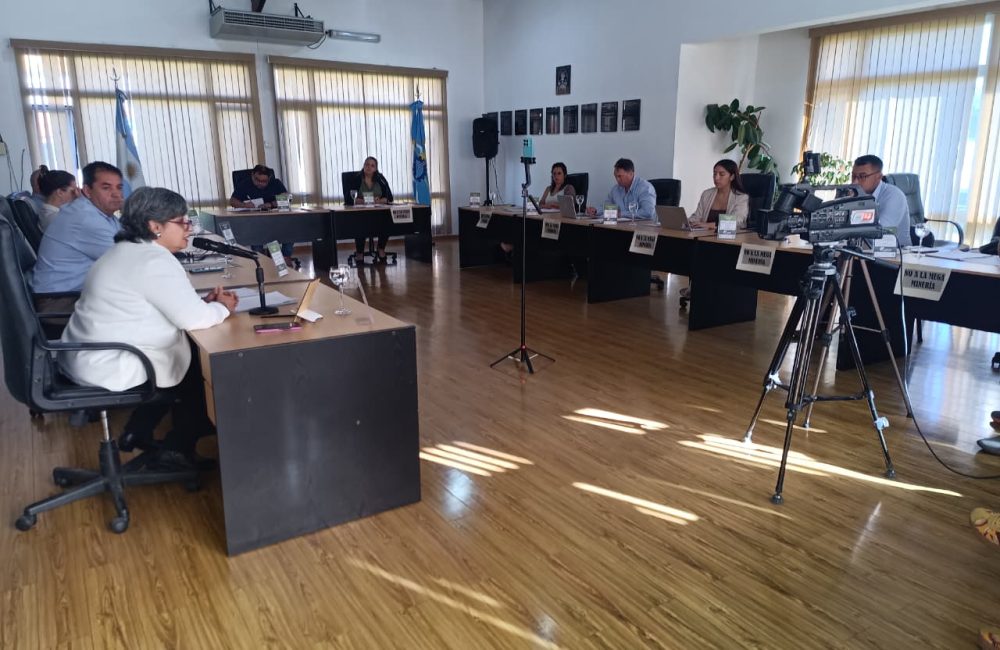 hcd trevelin 12 de marzo