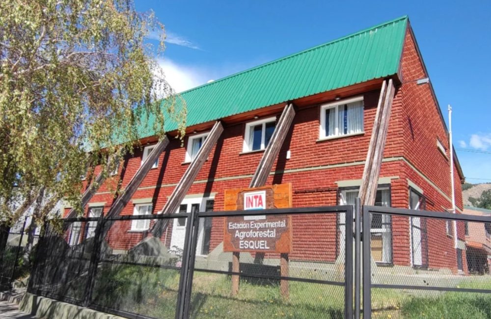 inta-esquel