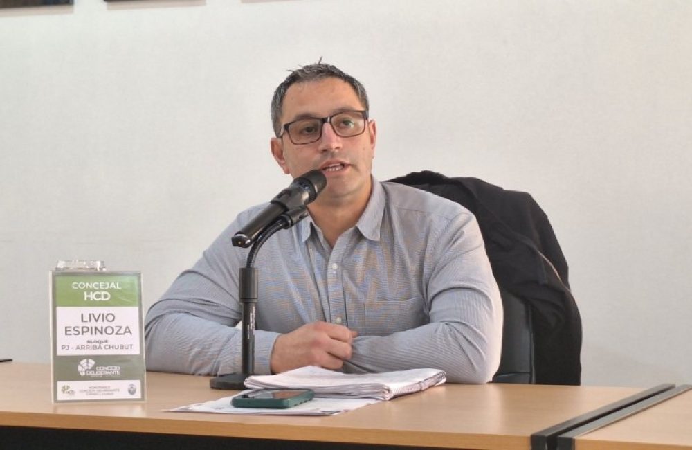 livio espinoza