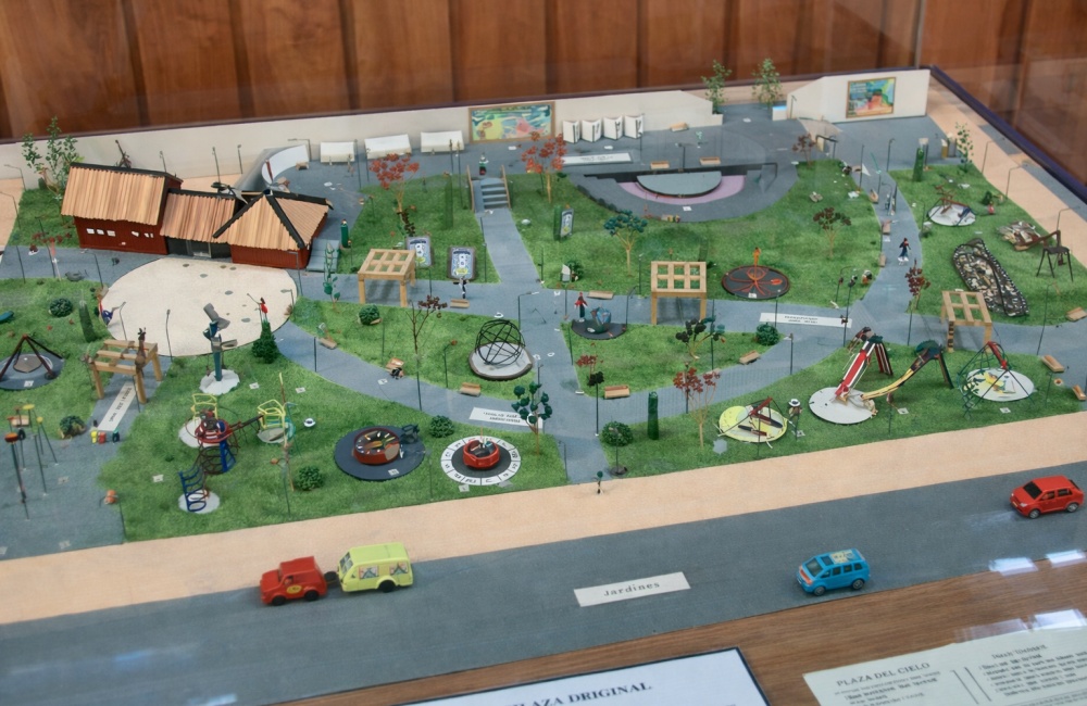 maqueta plaza del cielo