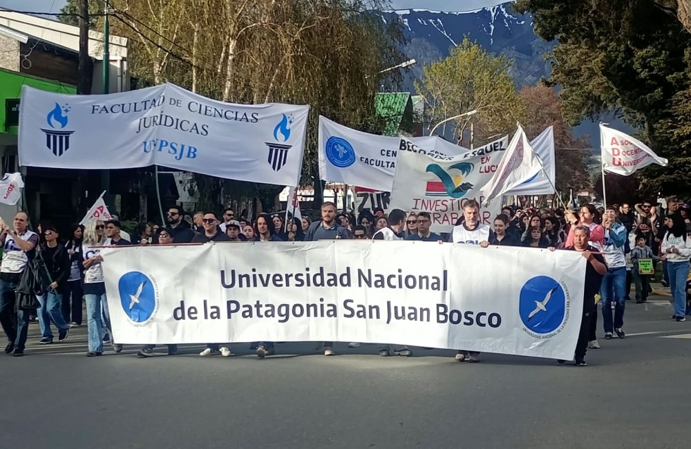 marcha uni oct 3