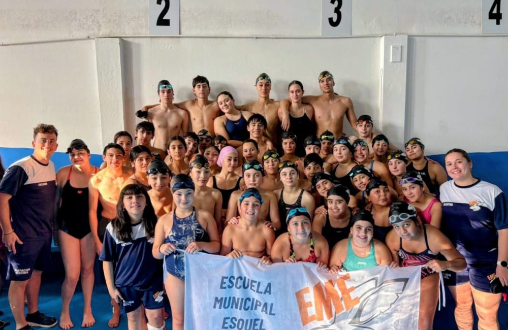 natacion esquel