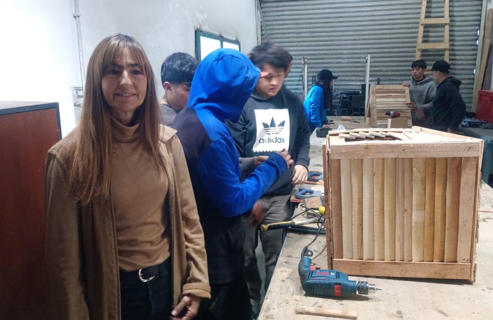 paula capacitacion en madera