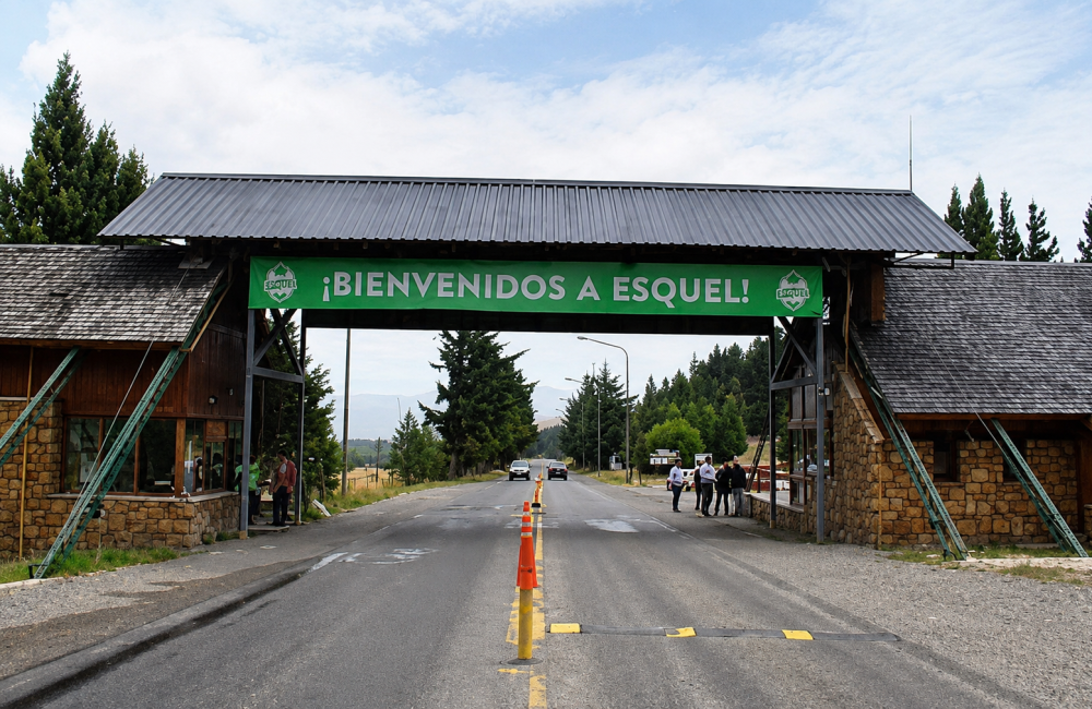portada de esquel