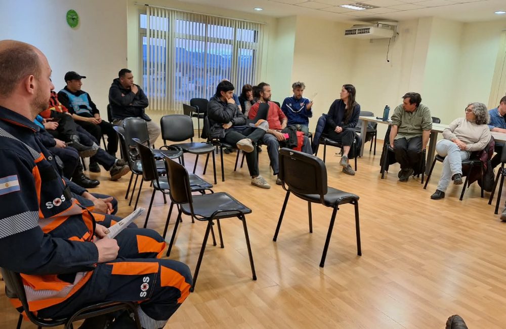 reunion incendios trevelin