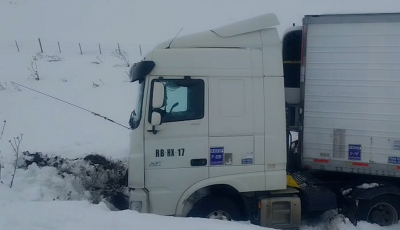 ruta 40 camion varado 3