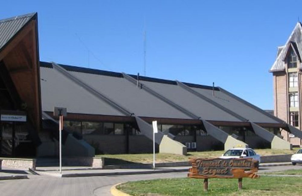 terminal esquel
