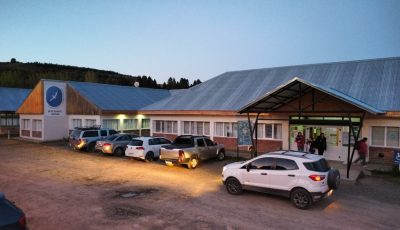 universidad esquel 2